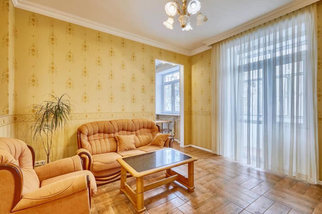 Apartment Near Bessarabsky Square Київ Екстер'єр фото
