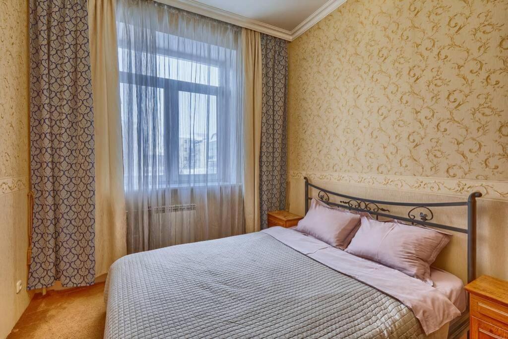 Apartment Near Bessarabsky Square Київ Екстер'єр фото