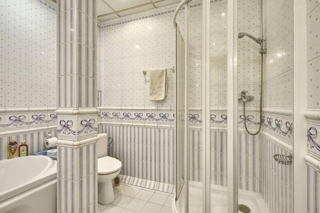 Apartment Near Bessarabsky Square Київ Екстер'єр фото