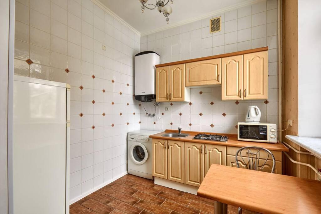 Apartment Near Bessarabsky Square Київ Екстер'єр фото